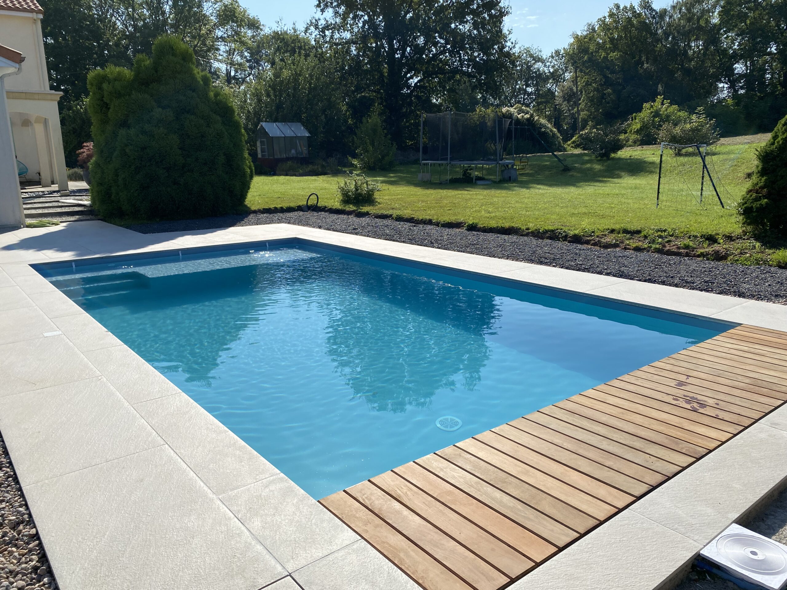Création de piscine enterrée sur mesure à Nancy